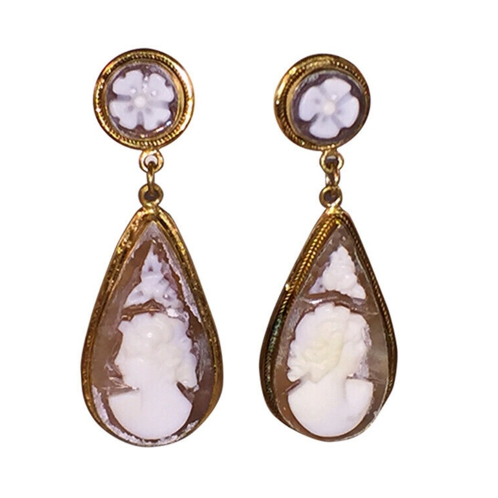 Shell Dangle Chandelier Earrings - image 1